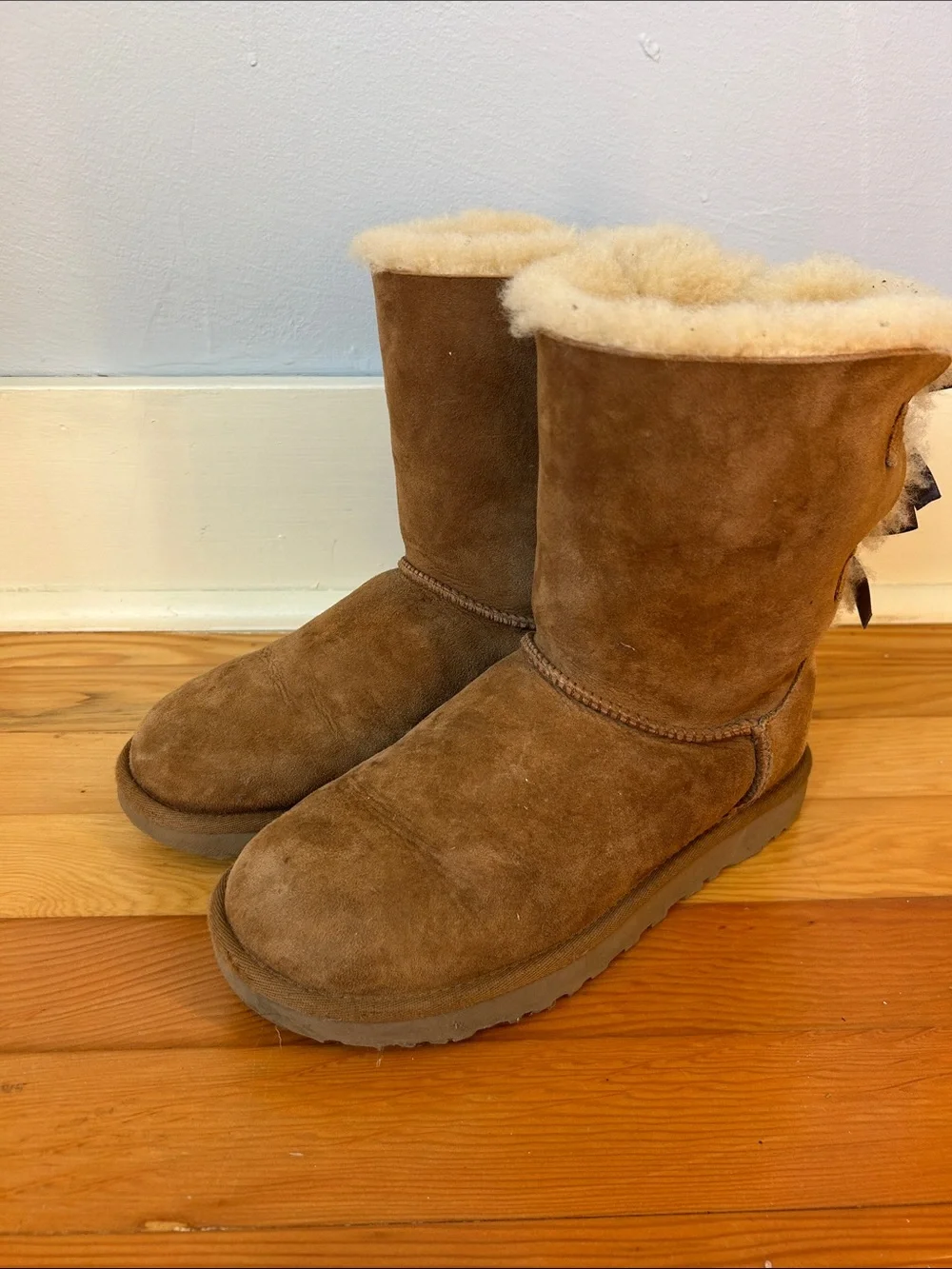 Women's UGG Boots with Bows- Chestnut